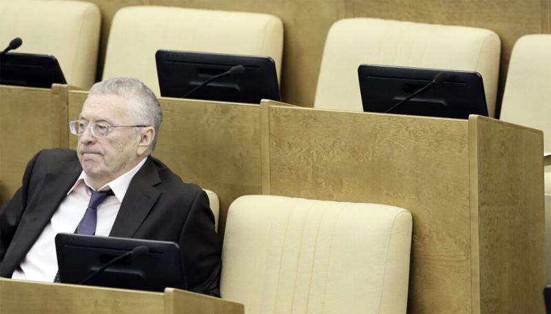 Жириновский предложил Мишустину вдвое сократить число чиновников