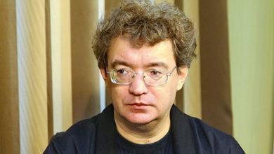 Вакцинация от коронавируса бессмысленна, это просто бизнес