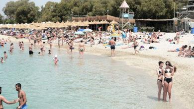 В Греции в период ограничений из-за коронавируса открыли пляжи