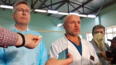 Врачи не подтвердили отравление Навального и сообщили диагноз его жене и брату