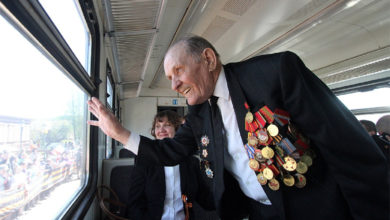 Участники и инвалиды Великой Отечественной войны с сопровождающим могут ездить на поездах бесплатно