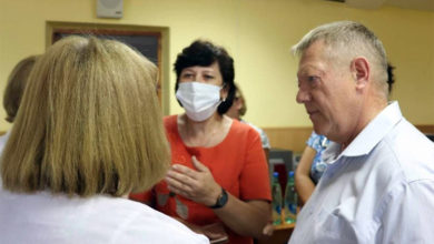 Николай Панков пообещал молодым работникам скорой помощи в Балаково достойную зарплату