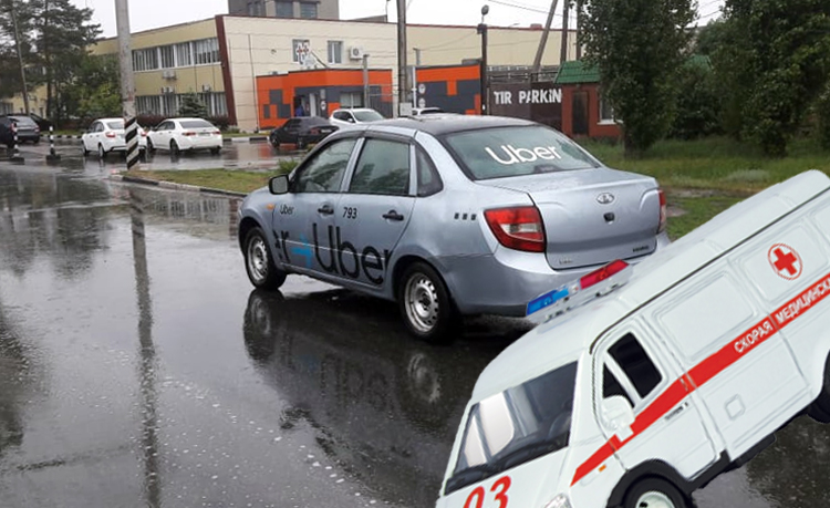 Сегодня в Балаково таксист сбил на переходе пенсионерку