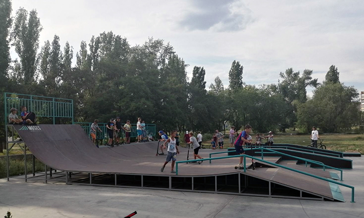 В Балаково в воскресенье вечером откроют скейт-парк у «Хемикомпа»